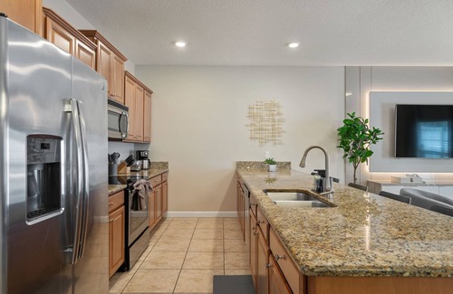 Kissimmee House | Dreamscape at Storey Lake 4BDRS Private Pool