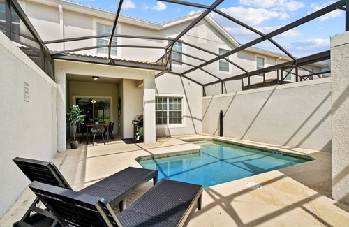 Kissimmee House | Dreamscape at Storey Lake 4BDRS Private Pool