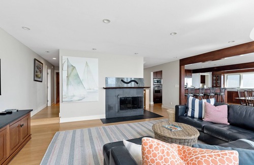 Michigan House | Dreamview- Private Lake frontage
