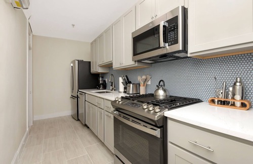 Princeton Apartment | Dreamy 2BR in Downtown Princeton