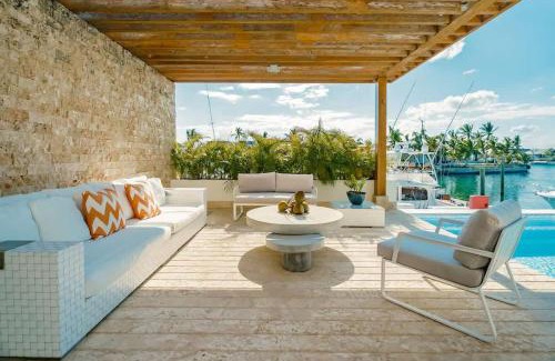 Cap Cana Marina House | Dreamy 4BR Villa in Cap Cana's Marina