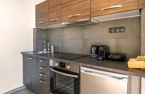 Athens City Centre Apartment | Dreamy Athens Penthouse with Acropolis View