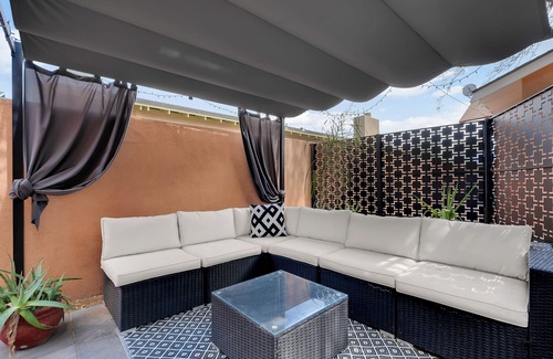 West University Apartment | Dreamy, Monochromatic Studio! Close to UofA! Walk to campus/4th ave/downtown!