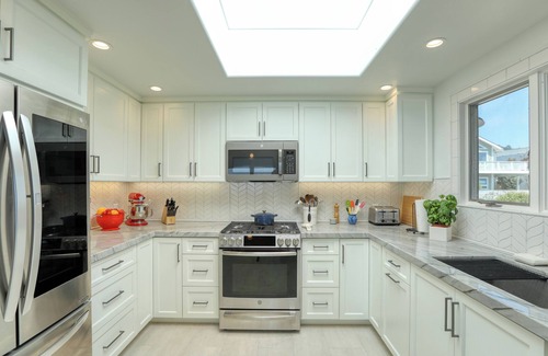 Marine Terrace House | Dreamy, Newly Renovated Home with an Ocean Panorama and Endless Sunsets.