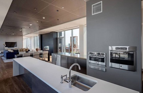 West End Apartment | Dreamy North Station 1BR w/W/D & Gym, near TD Garden, by Blueground