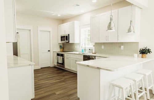 Garden City House | Dreamy Palms · Relaxed Beach Vibes | 2 Miles to Sand | Game Room