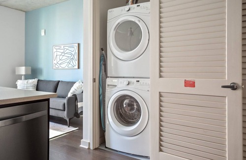 Uptown Apartment | Dreamy Upper Downtown 1BR w/ Gym & Pool near 16th St Mall, by Blueground
