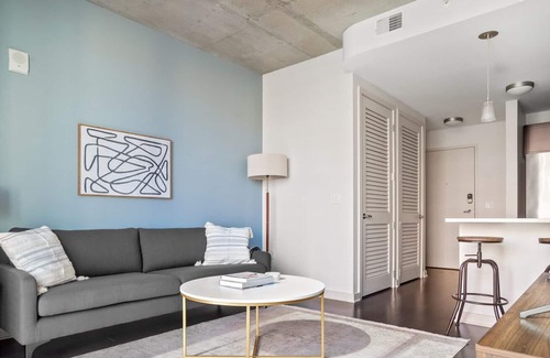 Uptown Apartment | Dreamy Upper Downtown 1BR w/ Gym & Pool near 16th St Mall, by Blueground