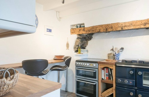 Tan-y-groes Cottage | Driftwood Cottage, Llangrannog