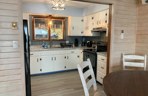 Drummond House | Drummond Island Hotel & Vacation Homes - Island Dream Inn