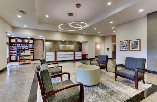 Florida Central Atlantic Coast Hotel | Drury Inn & Suites Orlando near Universal Orlando Resort
