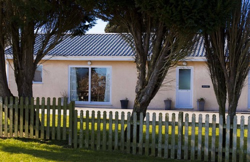 Rhyd-y-clafdy Cottage | Drws Nesa - sleeps 6 guests in 3 bedrooms