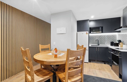 Kawarau Falls House | Drysdale Oasis | Modern 2 Bedroom Retreat