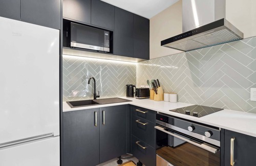 Kawarau Falls House | Drysdale Oasis | Modern 2 Bedroom Retreat