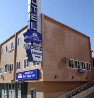 Westlake South Hotel | DTLA Hotel