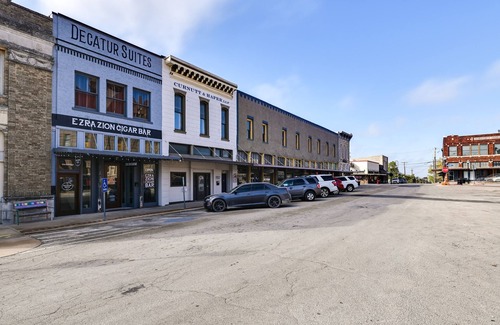 Decatur Apartment | Dtwn Decatur Apt: Walk to Restaurants & Shops