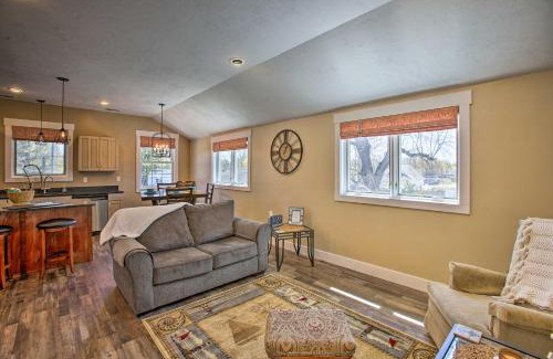 Ludington Apartment | Dtwn Ludington Apt with Fire Pit Day Trip to Slopes