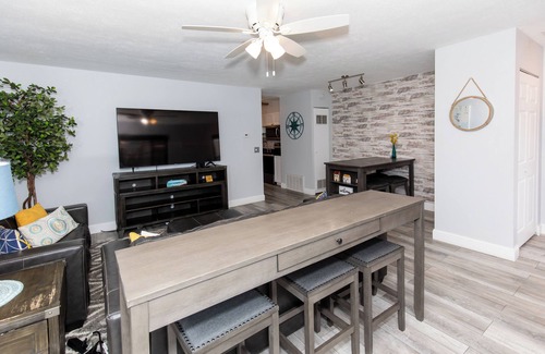 Huron Apartment | Dual Townhomes in Central Downtown Huron