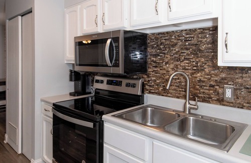 Huron Apartment | Dual Townhomes in Central Downtown Huron