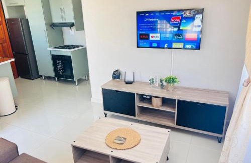 Soshanguve House | Dubai guest house