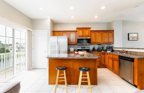 Roseland House | Dublin Village Townhome