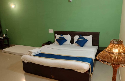 Palia House | Dudhwa Tiger Hino Resort