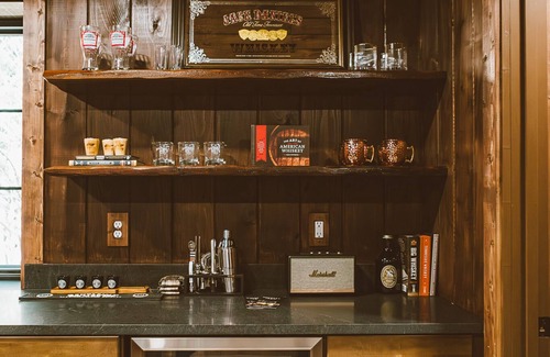 Gatlinburg Cottage | Dudley Creek Cottage; cozy little cottage. Hot tub + fire pit + arcade!