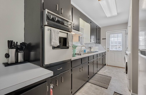 Durham House | Duke Captains’ Quarters 3BR 2.5BA @ American Village