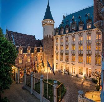Historical Center Bruges Hotel | Dukes' Palace Brugge - by Dukes' Hotel Collection