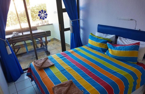 Manaba Beach Apartment | Dumela Margate Flat No 10