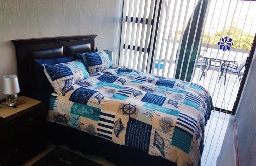 Manaba Beach Apartment | Dumela Margate Flat No 17