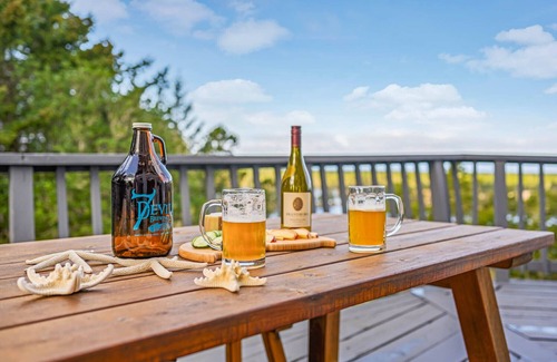 North Bend House | Dunecastle - Private Setting and Coastal Views (no direct dune access)
