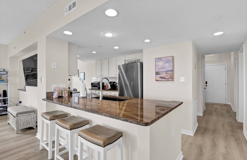 Shell Island Condo | Duneridge 1301 - Newly remodeled oceanfront 3br end unit!