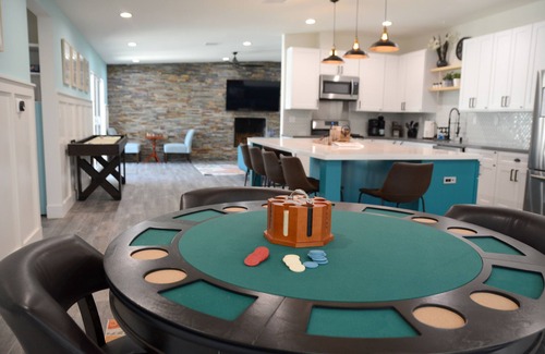 Oxnard Dunes House | Dunes by the Shore - Walk to the Beach!