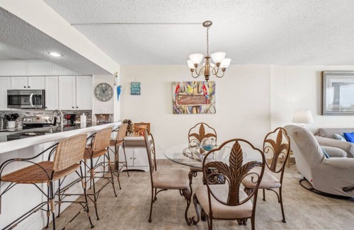Gulf Lagoon Beach Apartment | Dunes of Panama B205