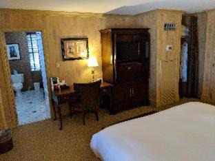 Charlotte Center City Hotel | Dunhill Hotel