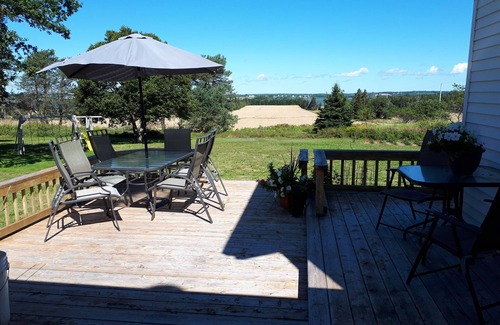 Fairview House | Dunollie Retreat, Relax in one of PEI's beautiful country homes!
