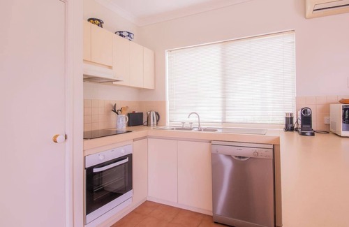Dunsborough House | Dunsborough Shore Villa