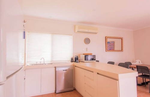 Dunsborough House | Dunsborough Shore Villa