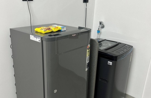 Thite Nagar Apartment | Duo by StayVio Riverfront road, 3BHK in Kharadi near EON IT Park, WTC,Magarpatta