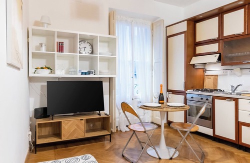 Centro Storico Apartment | Duomo District - Lovely Apartment in S. Ambrogio