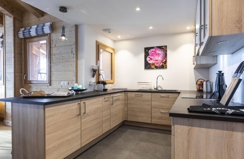 Les Eucherts Apartment | Duplex 200m², full services 4 *, 5 bedrooms, 5 bathrooms/d, south balcony and 3 parking spaces