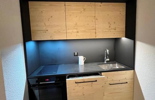 Correncon-en-Vercors Apartment | Duplex 3 pièces au pied des pistes, 6/8 pers, TV, cuisine équipée - FR-1-761-3