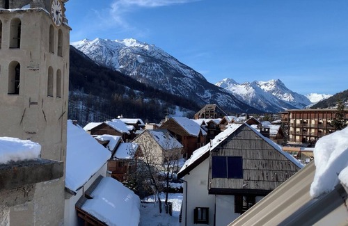 Saint-Chaffrey Apartment | Duplex 70 m2, slopes view, 150m from lifts, Chantemerle, Serre Chevalier 1350