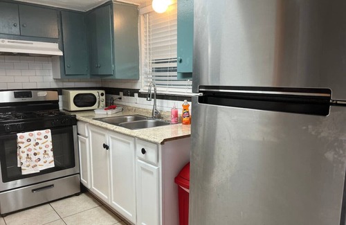 Parker Lane House | Duplex A Laundry, Desk by Downtown