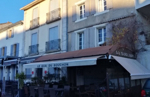 L'Isle-sur-la-Sorgue Apartment | Duplex apartment with panoramic view terrace