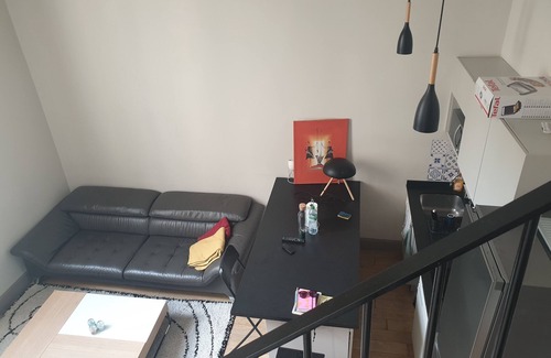 Notre-Dame Apartment | Duplex apartment 200 meters from the Château de Versailles!