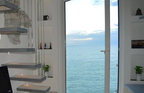 Moneglia Apartment | Duplex Apartment in Moneglia with Large Terrace