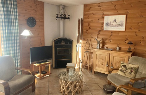 Ceillac Apartment | DUPLEX APARTMENT SOUTH FACING TERRACE