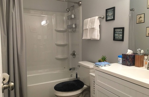 North Chesterfield Apartment | Duplex Apt (Moonlight Suite)